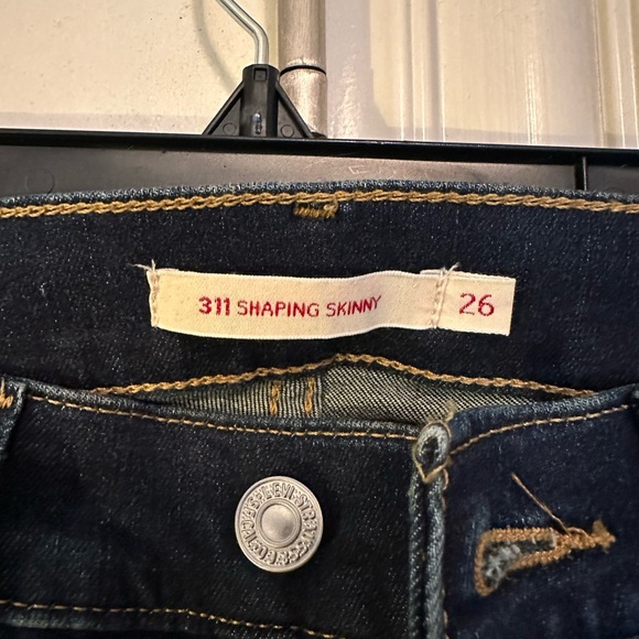 LEVI’S - Picture 2 of 5